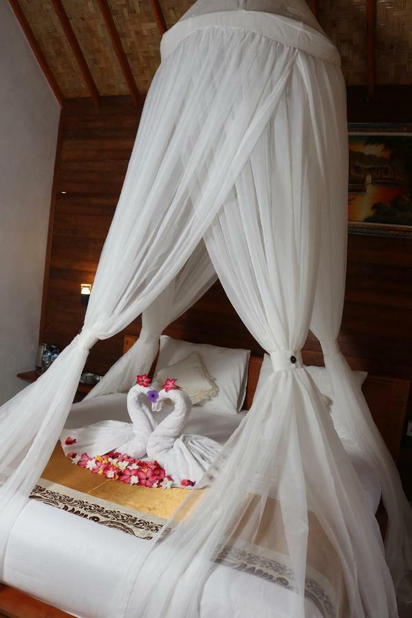 ดางิน กูบู รีสอร์ต แอนด์ เรสเทอรองต์ Hotel Sakti ภายนอก รูปภาพ